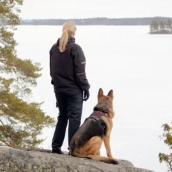 Feel Active Outdoor Hundsele med Ficka Svart