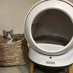PetSafe SmartSpin Självrensande Kattlåda Vit